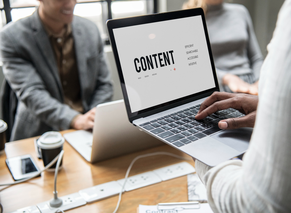 Develop a Content Strategy with Topic Clustering and Intent Matching