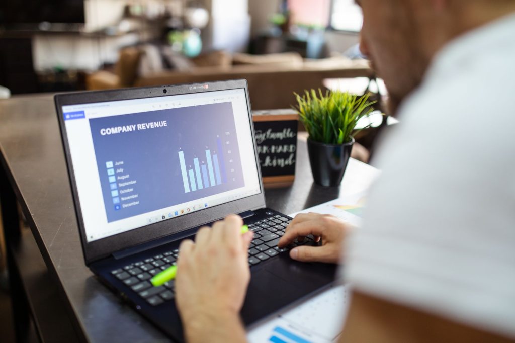 Finance leader evaluating customer acquisition cost and lifetime value metrics